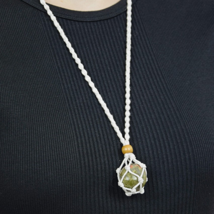 Kamień Unakit na białym sznurku__.jpg