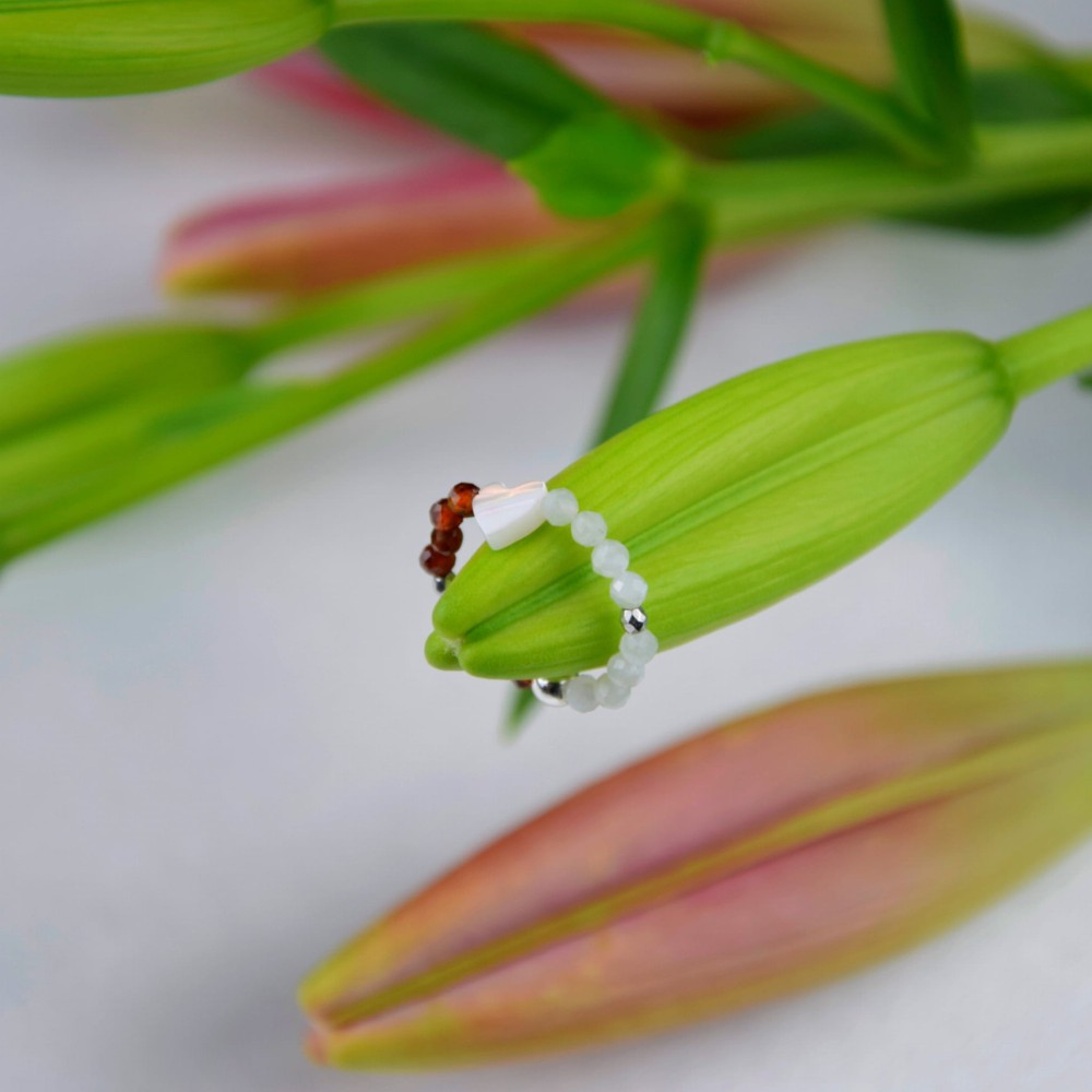 Pierścionek Perła Granat Kamień Księżycowy