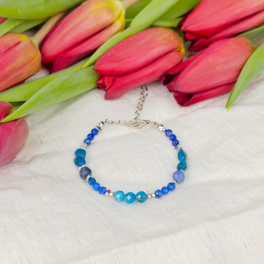 8 marca Apatyt Lapis Lazuli na łańcuszku