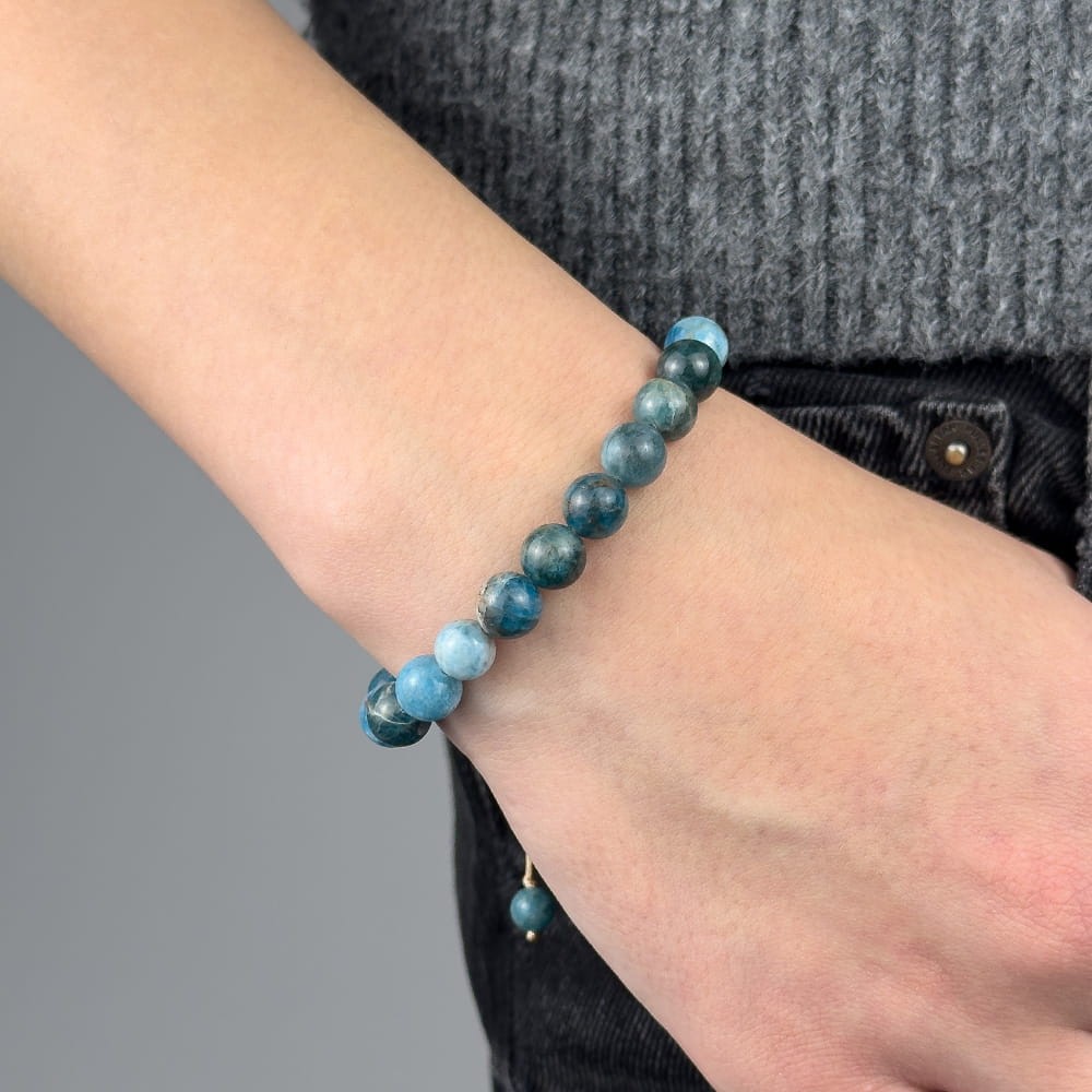 Bransoletka APATYT 8 mm na sznurku