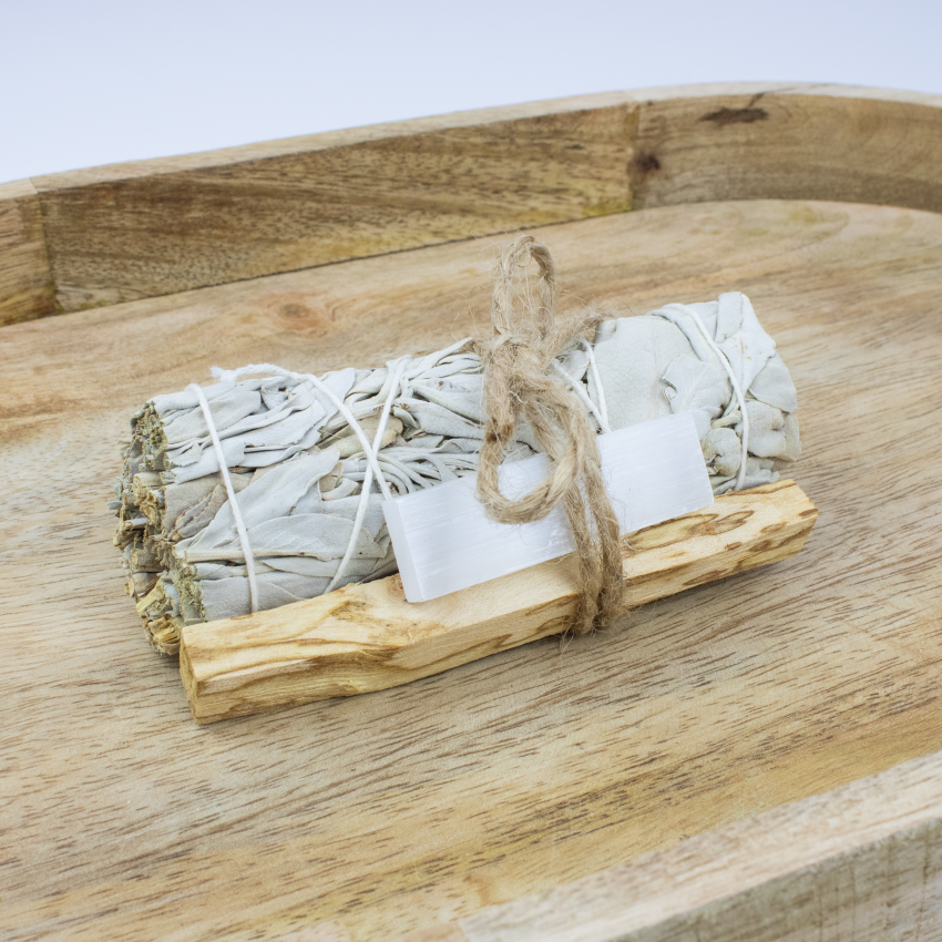 Zestaw Palo Santo Biała Szalwia Selenit.png