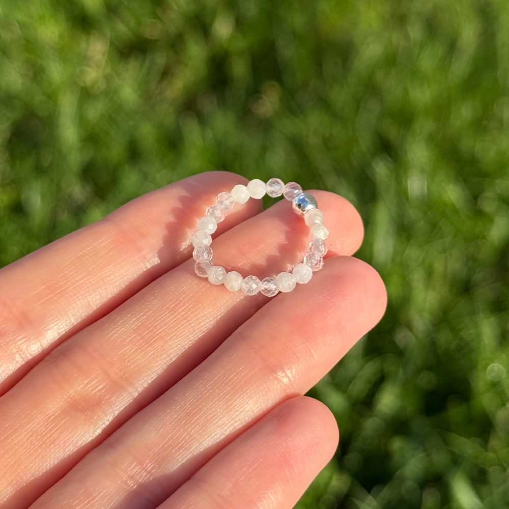 Pierścionek Różowy Kwarc Kamień Księżycowy.png